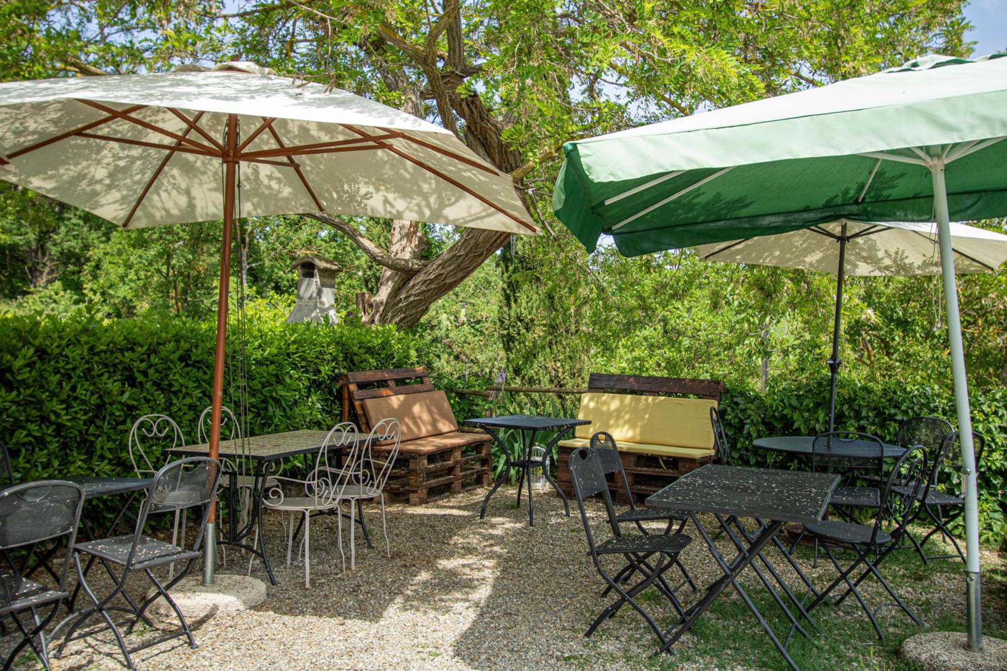 Agriturismo Biofattoria L'Upupa Montalcino Exterior foto